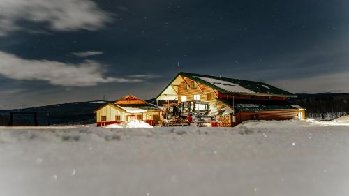 EML Cabin #7 – Photos 2