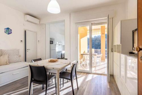 R 15 Appartamento ristrutturato con terrazzo