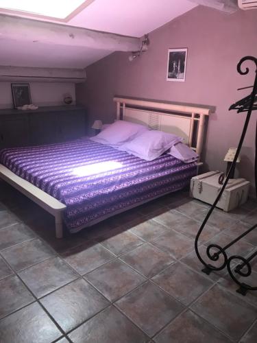 Cama o camas de una habitación en Holiday home Gite De Marie