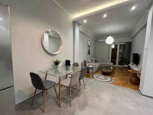 Acropolis Casa 2bdr/2bthr w/hot tub-3mins to plaka