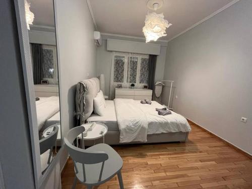 Acropolis Casa 2bdr/2bthr w/hot tub-3mins to plaka
