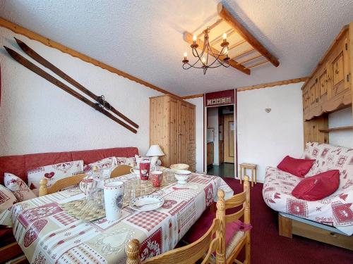 Studio lumineux au pied des pistes avec balcon - FR-1-344-666