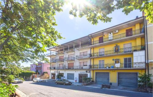 Beautiful Apartment In Montepaone With 3 Bedrooms