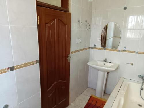 Koupelna v ubytování PRESTIGE Guesthouse ,Ksi