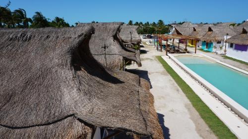 a view of the pool from the roof of a resort at Casa Frida in Chelem