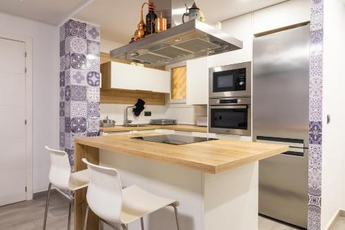 Fotografia z galérie ubytovania PEDREGALEJO BEACH APARTMENT v destinácii Málaga