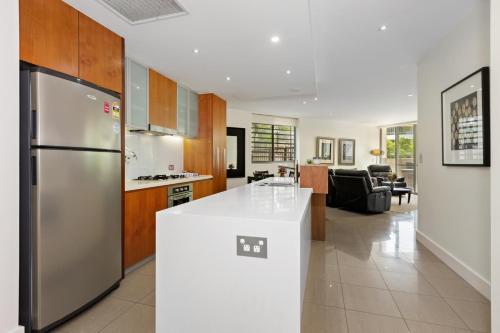 Η κουζίνα ή μικρή κουζίνα στο Cotton Beach Resort - Tweed Coast Holidays ®