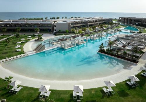Bazén v ubytování Euphoria Resort - All Inclusive nebo v jeho okolí