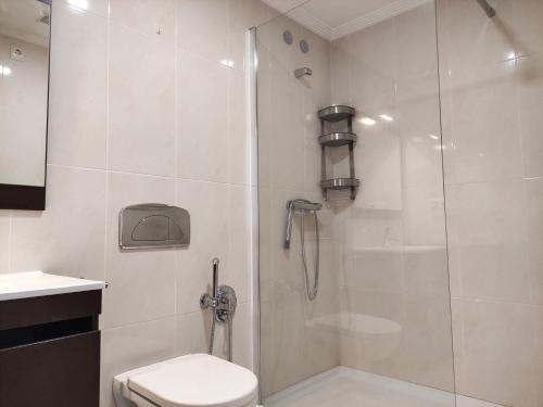 Ένα μπάνιο στο Apartamentos Sanxenxo 3000