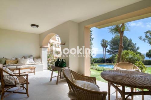 Las Velas I Planta baja en S'Agaró con vista mar y agradable terraza con acceso directo a la piscina