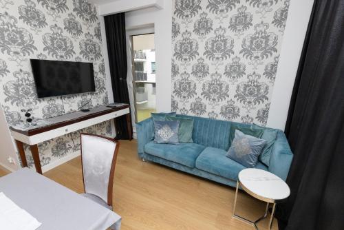 Apartament Business & Living No 2 Nad Zalewem w Cedzynie, hala garażowa