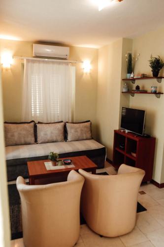 Гостиная зона в Villa Casa di Pietra - Budva Old town