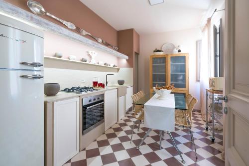 Dapur atau dapur kecil di Dimora al Duomo