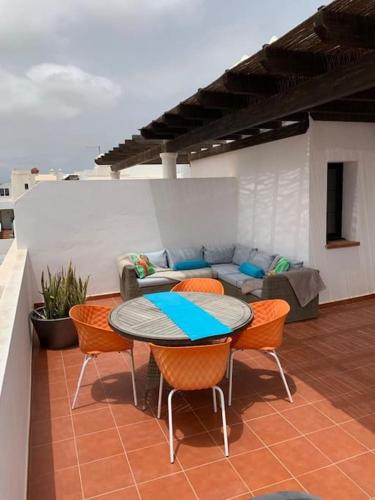 Villa Poppy, Royal Park Village, Corralejo