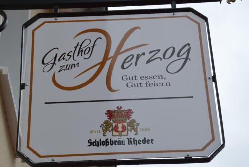 ein Zeichen für die gstaad Arena gent Eastern Geschenkfestival in der Unterkunft Gasthof zum Herzog 