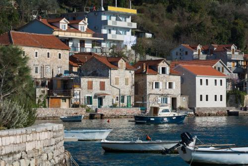 Photo de la galerie de l'établissement Apartments Vučinović, à Tivat