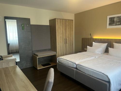 Cama o camas de una habitación en Hotel Jellentrup - Adults Only