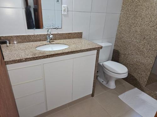 Ένα μπάνιο στο LarDoceFesta Home