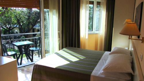 Hotel Ausonia