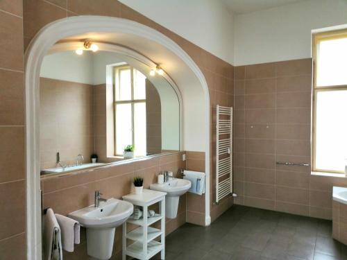 Kúpeľňa v ubytovaní Luxury Design City centre Apartment
