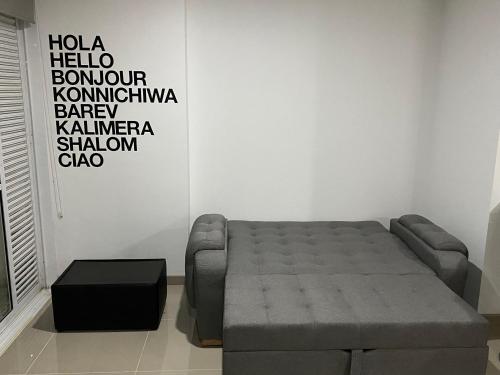 Un lugar para sentarse en Apartasol con jacuzzi SantaFe