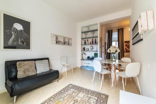 Vatican Corner Family Apartment
