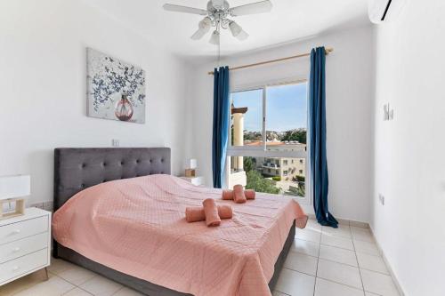 Postel nebo postele na pokoji v ubytování Penthouse Carina