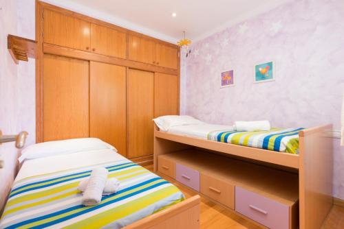 Posteľ alebo postele v izbe v ubytovaní YourHouse Ca Na Ferrera