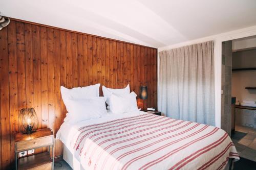 Postel nebo postele na pokoji v ubytování Chalet-hôtel Gai Soleil