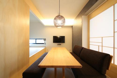 Televisyen dan/atau pusat hiburan di East SQUARE Tokyo