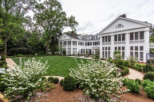 Gallery image of The Duke Mansion in Charlotte
