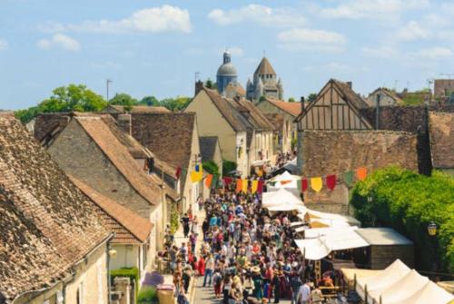 Gäste, die in der Unterkunft Le gîte entre val et rose übernachten