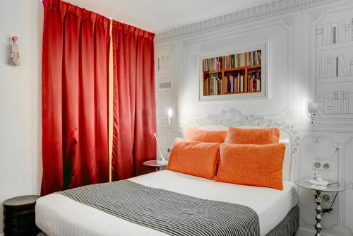 Postel nebo postele na pokoji v ubytování Hotel Joyce - Astotel