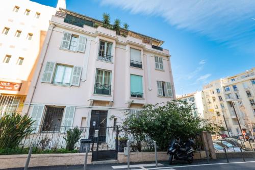 Modern Apartment - Promenade des Anglais in Nice photo 27
