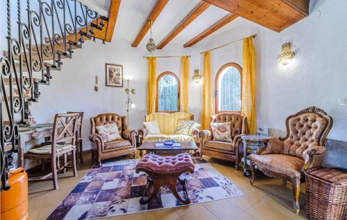 Posedenie v ubytovaní Awesome Home In Els Poblets With Wifi