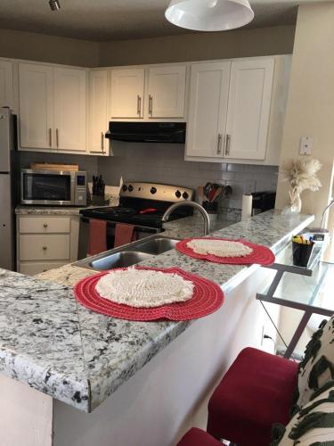Luxury, Location, & Convenience – Photos 2