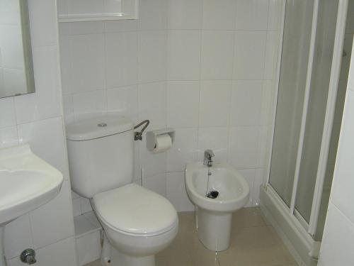 Koupelna v ubytování Apartamentos Intercentro Algarrobo-Costa APARTAMENTOS TURÍSTICOS -INMOBILIARIA