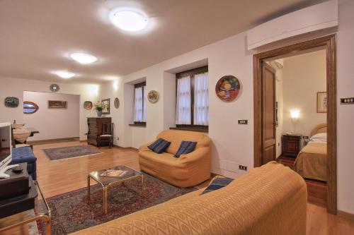 Coin salon dans l'établissement Florence old town apartment