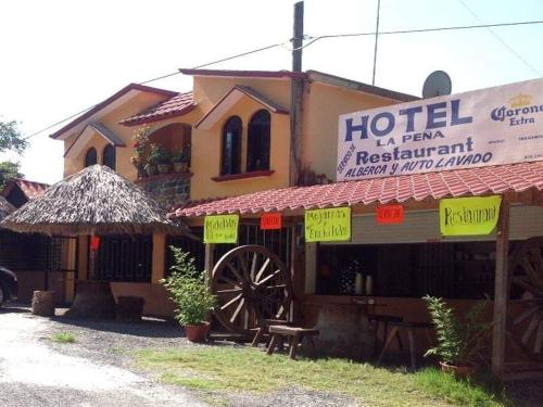 Gallery image of Hotel y Cabaña La Peña in Xilitla