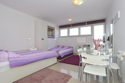 Luxury Town Center Apartments