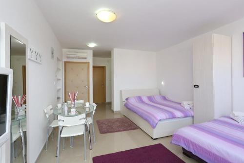 Luxury Town Center Apartments