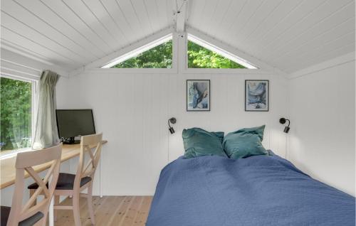 Postel nebo postele na pokoji v ubytování Nice Home In Gilleleje With Sauna