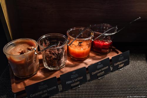 Ποτά στο Les Hauts de Kerano