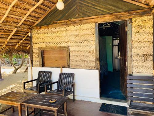 Air Lush Beach Cabanas – Photos 2