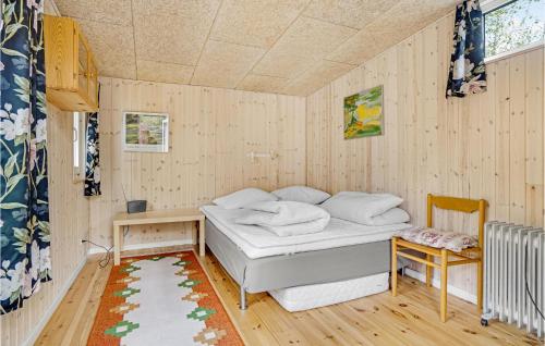 Postel nebo postele na pokoji v ubytování Nice Home In Vig With Kitchen