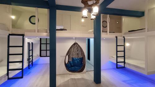 Gallery image of The Voyage - Cafe Hostel CoWork in Pune