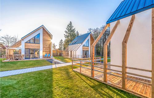 Stunning Home In Nowecin With Sauna