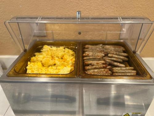 Makanan di atau berdekatan motel