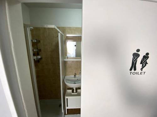 B&B Pontederaにあるバスルーム