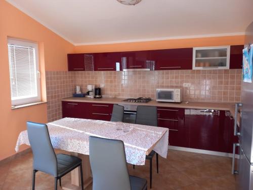 Køkken eller tekøkken på Family Apartment Nelly